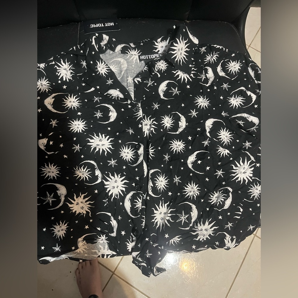 Black & White Moon Woven Crop Top